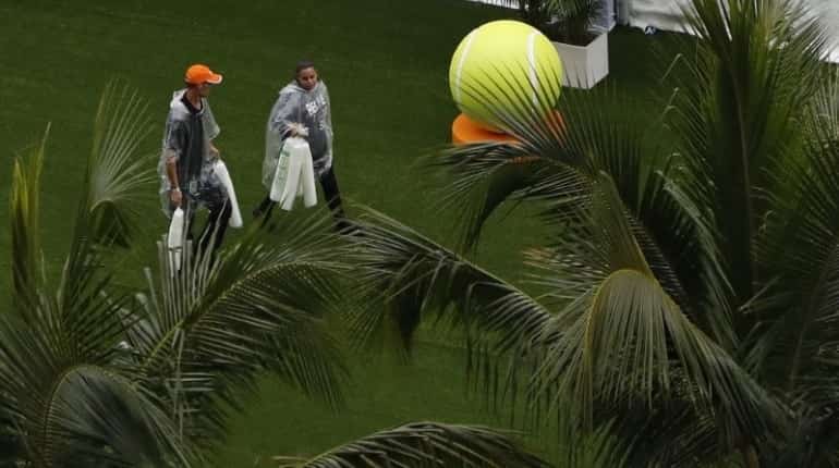 Incessant rain washes out opening day of Miami Open Incessant rain washes out opening day of Miami Open