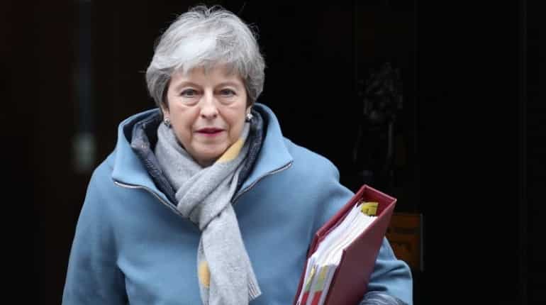 May leaves Brexit summit with more time, less respect