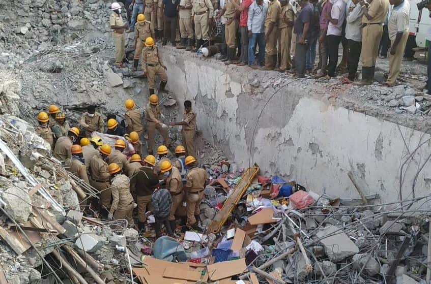 Dharwad building collapse: Death toll rises to 16, Karnataka government suspends 7 corporation officials for negligence 
