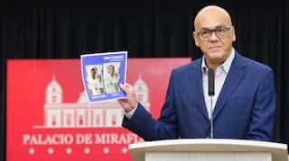 Venezuela arrests Colombian fugitive said linked to terror plot