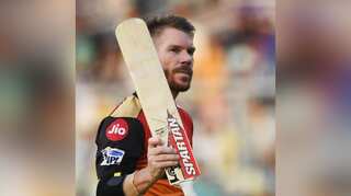 Watch: David Warner teaches how to counter 'Mankad' threat