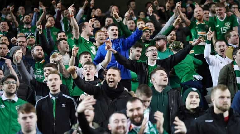 UEFA charge Ireland over tennis ball protest
