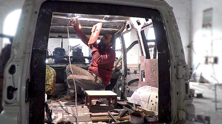 Rush for armoured cars in India as polling day draws near