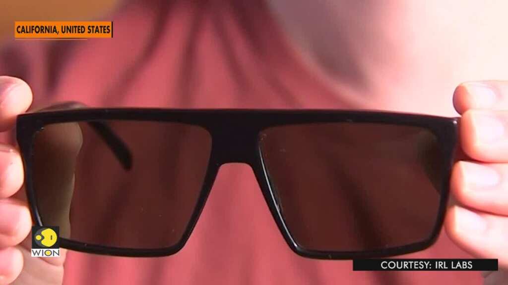 'Digital detox' glasses black out the screens around you