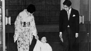 Japan's emperors: From divine commander to 'comforter-in-chief'