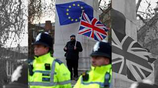 British police shoot dead a knifeman in London