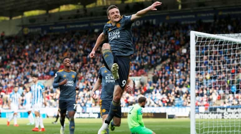 Jamie Vardy double gives Leicester comfortable win at Huddersfield Jamie Vardy double gives Leicester comfortable win at Huddersfield