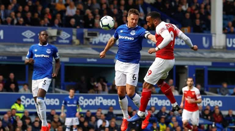 Premier League: Phil Jagielka the hero as Everton dent Arsenal's hopes of top-four finish Premier League: Phil Jagielka the hero as Everton dent Arsenal's hopes of top-four finish