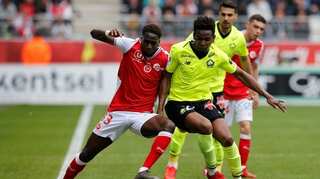 Lille draw at Reims to leave PSG on brink of title