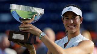 Garbine Muguruza retains Monterrey title as injured Azarenka retires
