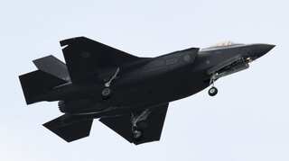 Japan F-35 fighter jet disappears from radar over Pacific