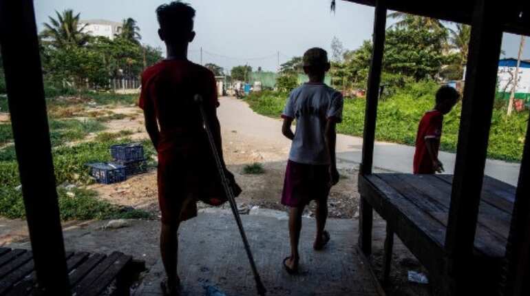 Specially-abled but expertly navigates the pitch
