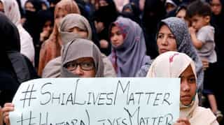 Hazaras protest continues for 3rd day in Pakistan after deadly suicide bombing