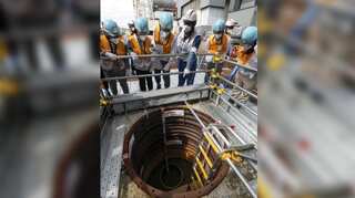 Nuclear fuel removed from crippled Japan plant