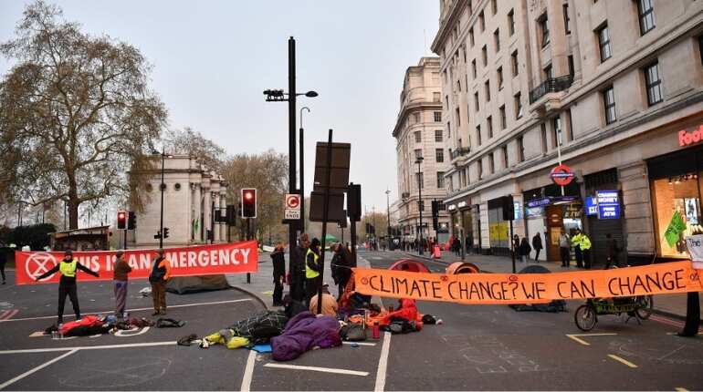 More than 100 arrested at London climate protests More than 100 arrested at London climate protests