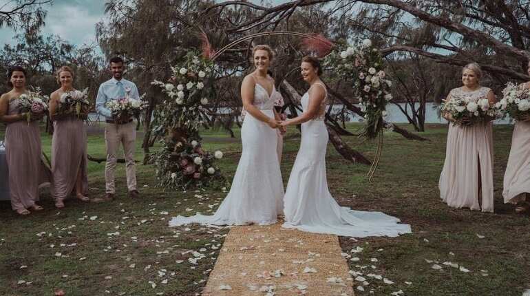 Divided by cricket, united by love: Women cricketers Hayley Jensen marries Nicola Hancoc Divided by cricket, united by love: Women cricketers Hayley Jensen marries Nicola Hancoc