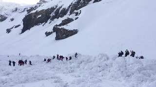 Three world-class climbers presumed dead in Canadian avalanche