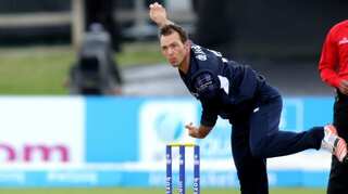 Scotland cricketer Con de Lange dies at 38