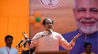 Maharashtra government formation: Meeting underway between Uddhav Thackeray, Sharad Pawar