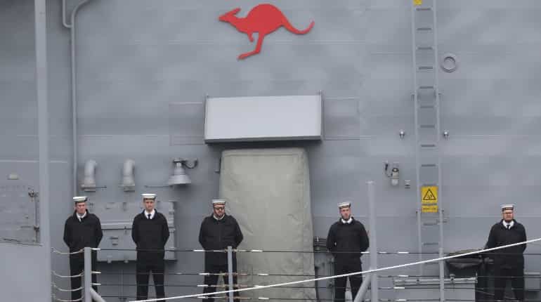 Australia sents 'HMAS Melbourne'
