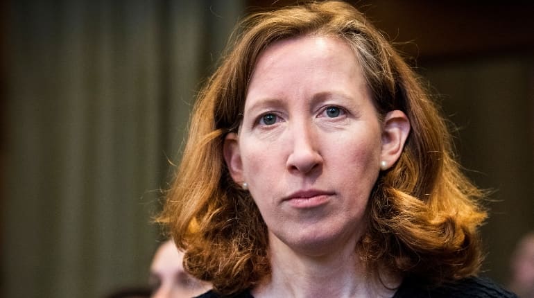 Facebook hires high-ranking US State Department lawyer Facebook hires high-ranking US State Department lawyer