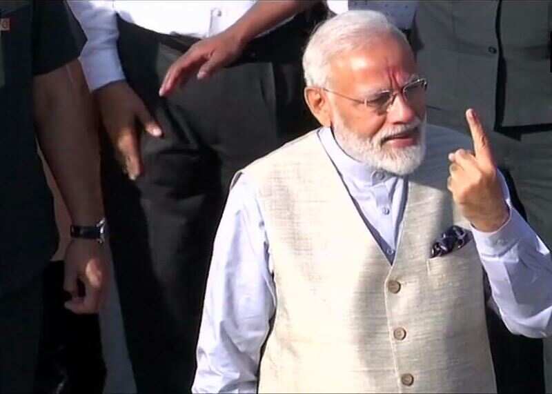 Lok Sabha polls 2019: PM Modi casts his vote in Ahmedabad