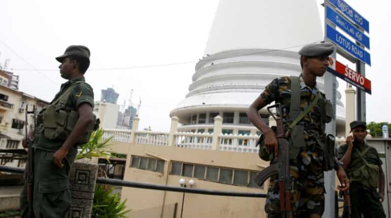 Sri Lanka blasts: Wife, daughter of suspected mastermind wounded in gunbattle Sri Lanka blasts: Wife, daughter of suspected mastermind wounded in gunbattle