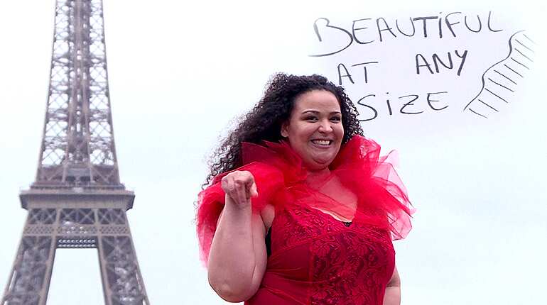 Large, round, small, thin: 'All Sizes' catwalk show in Paris