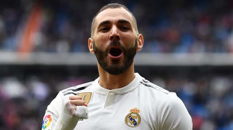 Clever Benzema assist helps Real Madrid go clear at the top
