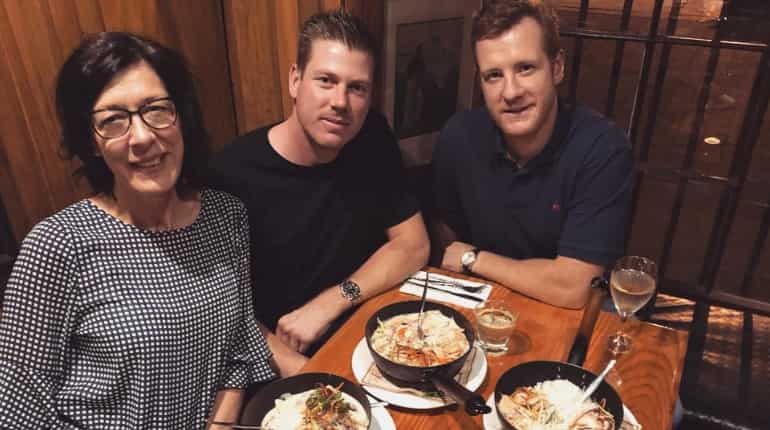 Australian cricketer James Faulkner clarifies after being misunderstood as gay Australian cricketer James Faulkner clarifies after being misunderstood as gay
