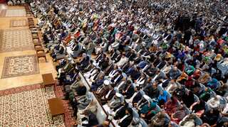 Kabul on lockdown as assembly discusses peace with the Taliban