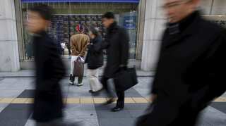 Global Markets: Shares claw higher before US jobs data, oil sinks again