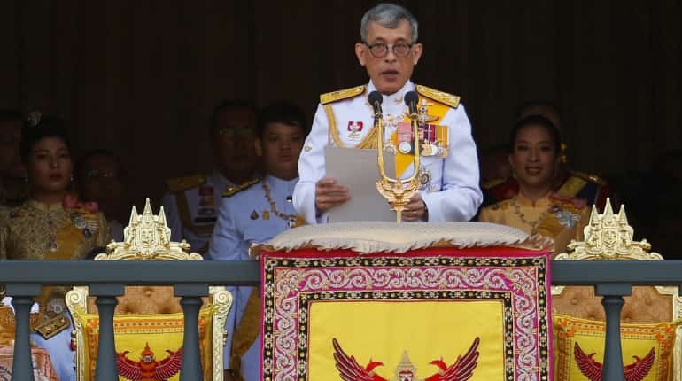Thailand's newly-crowned King praises 'unity' in final coronation day's speech Thailand's newly-crowned King praises 'unity' in final coronation day's speech