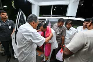 Telangana CM KCR meets Kerala Chief Minister Pinarayi Vijayan