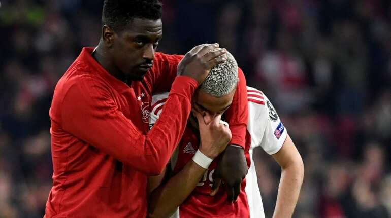 Ajax coach proud of players