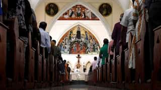 Sri Lanka Catholics hold first Sunday mass after Easter attacks