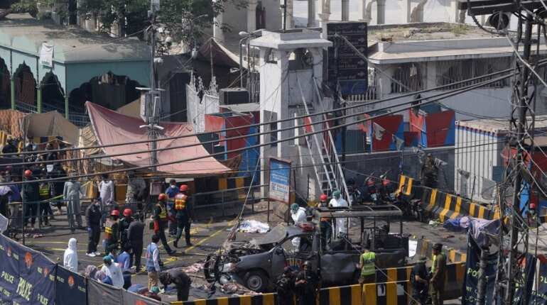 Death toll rises to 13 in Lahore Sufi shrine suicide attack