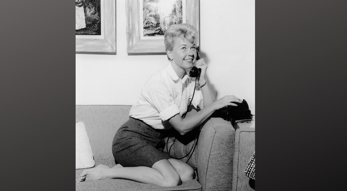 Actor and singer Doris Day poses at the Sahara Hotel- Casino in Las Vegas