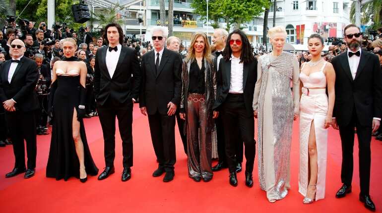 Cannes 2019: Tilda Swinton, Selena Gomez swap zombies for red carpet as 'The Dead Don't Die' opens the festival Cannes 2019: Tilda Swinton, Selena Gomez swap zombies for red carpet as 'The Dead Don't Die' opens the festival