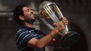 Yuvraj Singh looking to come out of retirement, shoots e-mail to BCCI