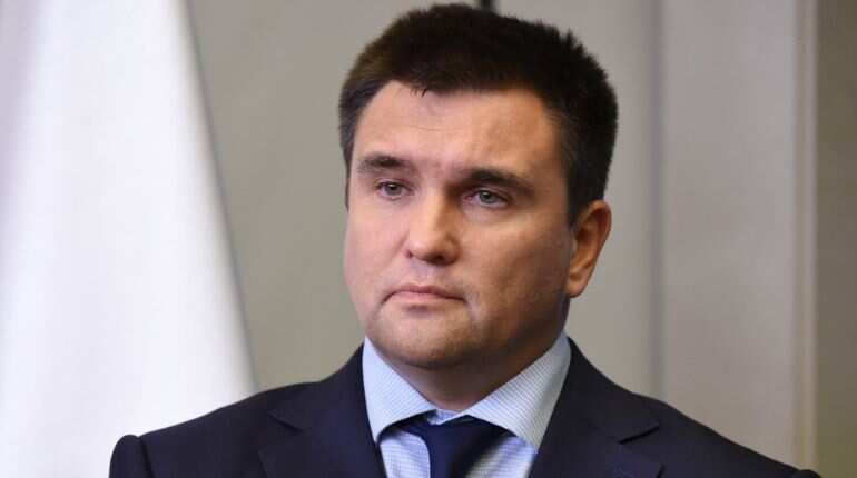Ukraine foreign Minister quits as Zelensky set to take office Ukraine foreign Minister quits as Zelensky set to take office