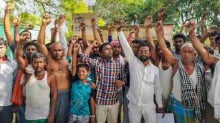 Lok Sabha polls 2019: Villagers boycott polls, smash EVM in Bihar's Nalanda