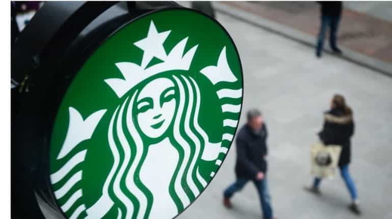 Starbucks opens 'silent cafe' in China