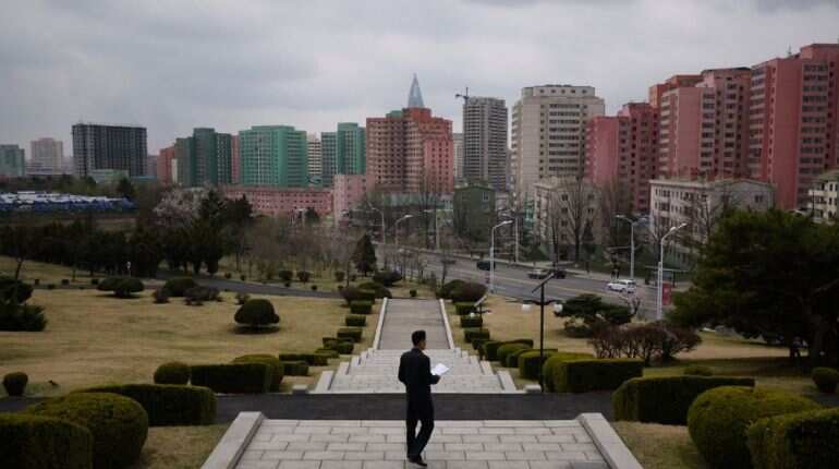 Hundreds of foreign companies attend North Korea trade fair despite sanctions Hundreds of foreign companies attend North Korea trade fair despite sanctions