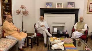 Lok Sabha election 2019: PM Modi, Amit Shah visit LK Advani and Murli Manohar Joshi after landslide victory