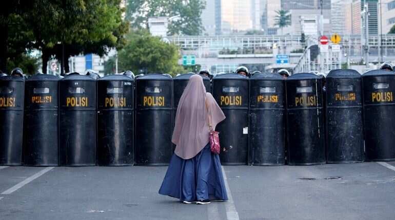Indonesia lifts social media curbs targeting hoaxes during recent unrest