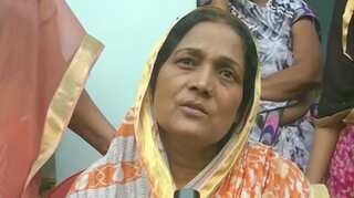 Surendra Singh killed for supporting Smriti Irani, claims wife