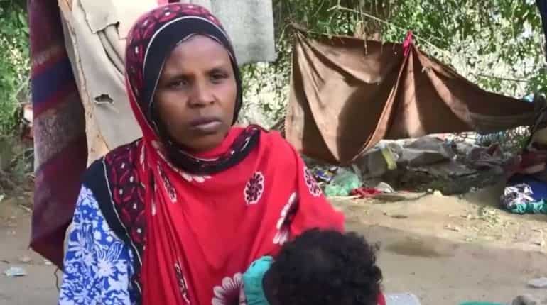 Stranded Yemeni mother of 10 pleads for help Stranded Yemeni mother of 10 pleads for help