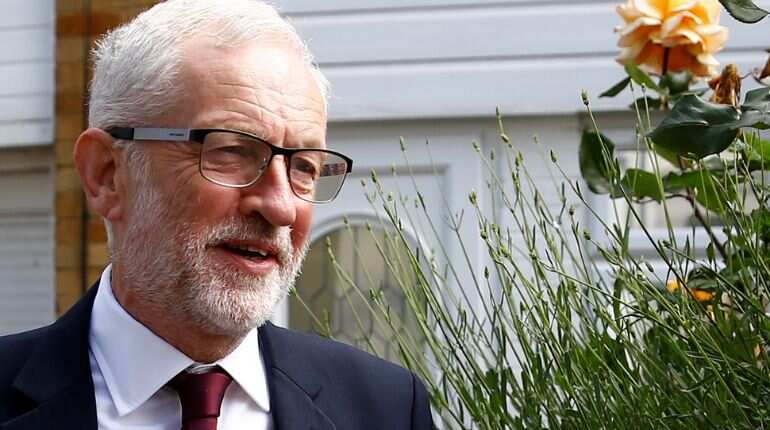Labour's Corbyn backs taking Brexit back to people, in election or public vote