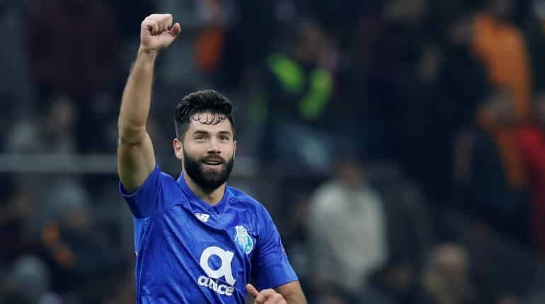 Atletico Madrid sign Brazilian defender Felipe